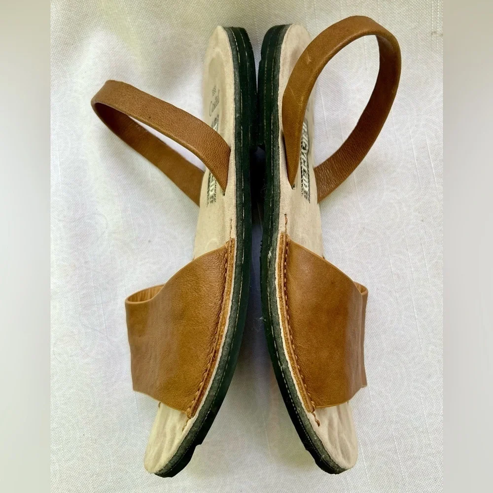 Castell de Menorca Avarca Tan Leather Sandals Size 40 Tire Tread Soles Eco
